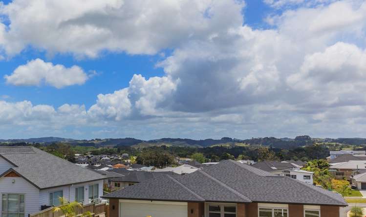 3 Gumdigger Rise Silverdale_4