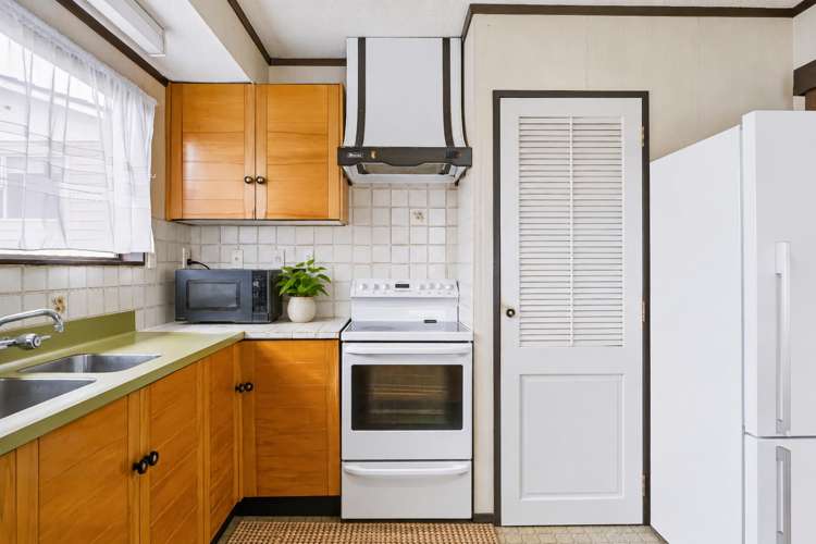 1/15 Toroa Street Torbay_8