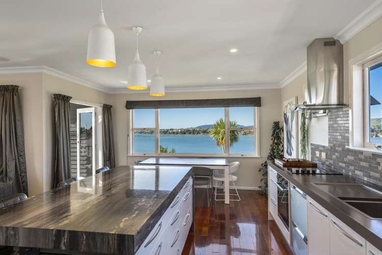 49 Baycroft Avenue Parkvale_13