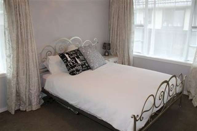 3 Fairmile Place Russley_4