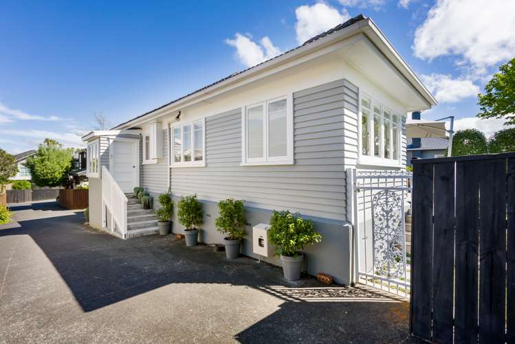 67 Saint Johns Road Saint Johns_18