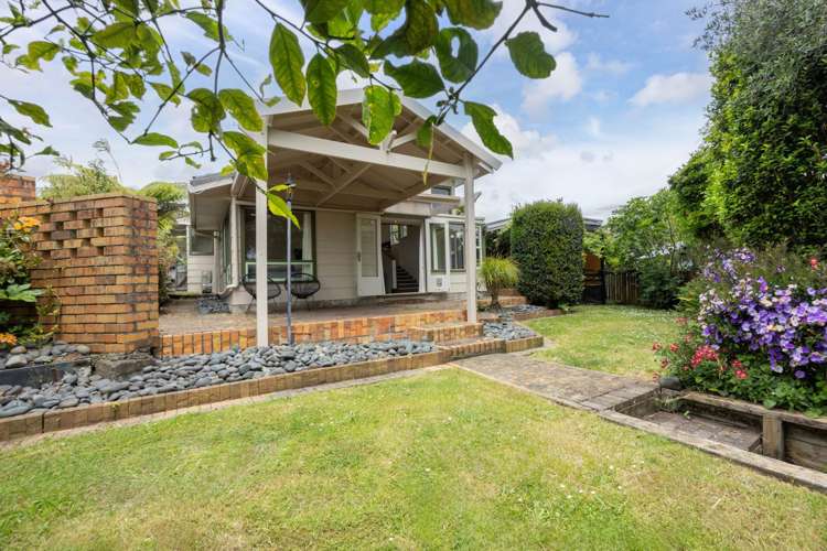 11 Lemnos Place Titirangi_13