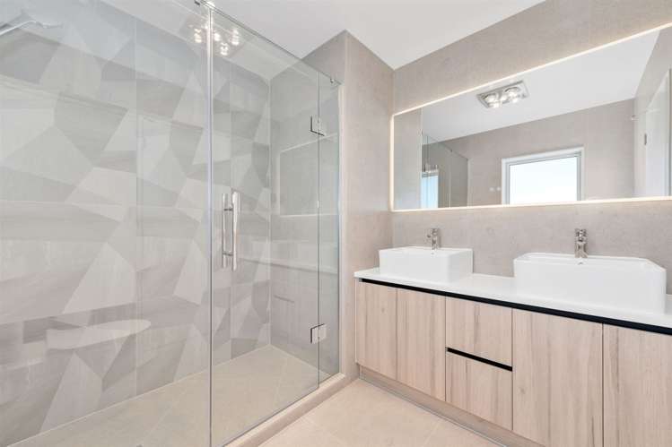 8 Uru Drive Flat Bush_23