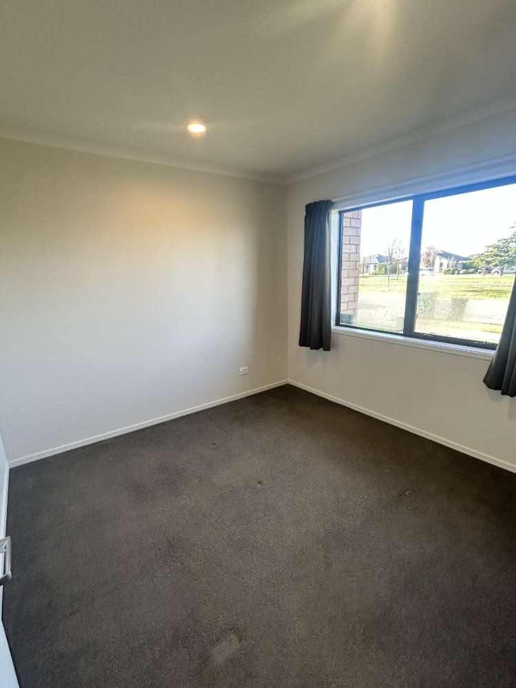 37 Rosamond Way 11103_6