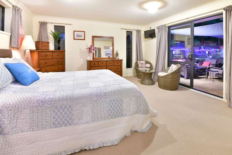 11 Roberta Crescent Orewa_13