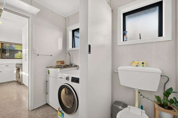 1/5 Alyson Place Stoke_12