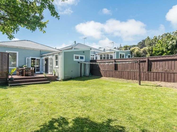 92 Mein Street Newtown_19