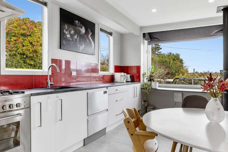 2/34 Puriri Street Hilltop_11