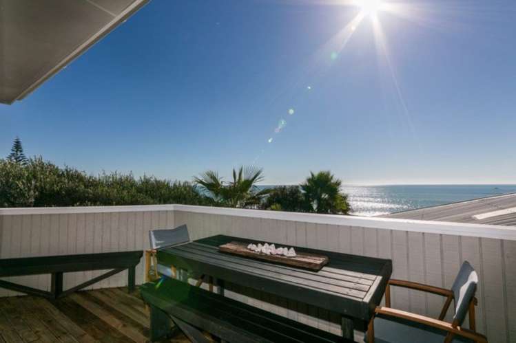 243 Clifton Road Te Awanga_19