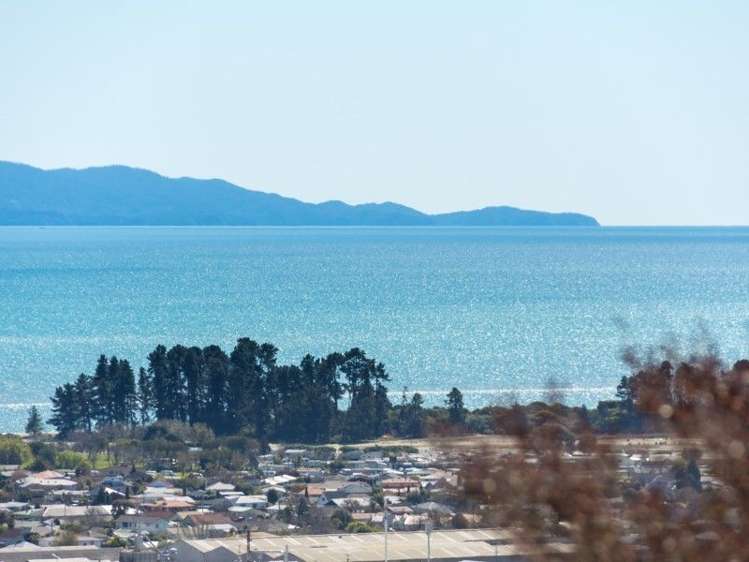 35 Calamaras Street Enner Glynn_14