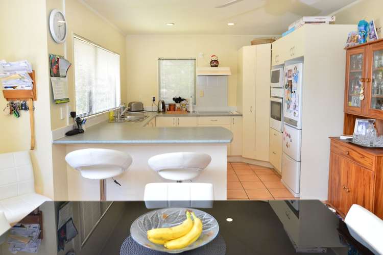 48 Hewlett Road Massey_9