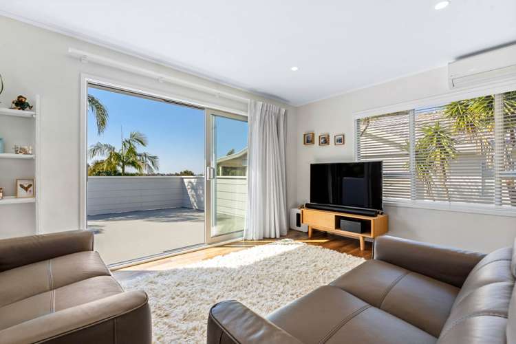 1/95 Langana Avenue Browns Bay_8