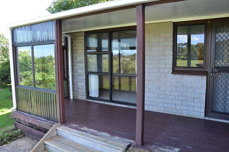 32 Poland Street Waikino_19