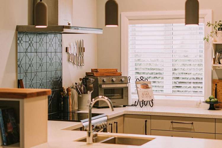 19 Clifton Avenue Carterton_5