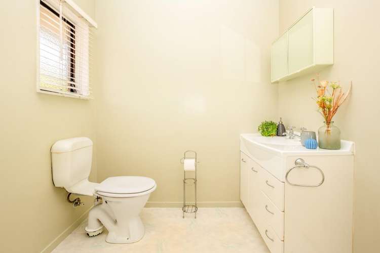 282C Main Road Tawa_13