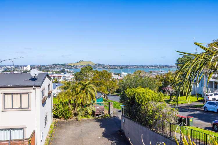 75a Hill Street Onehunga_17