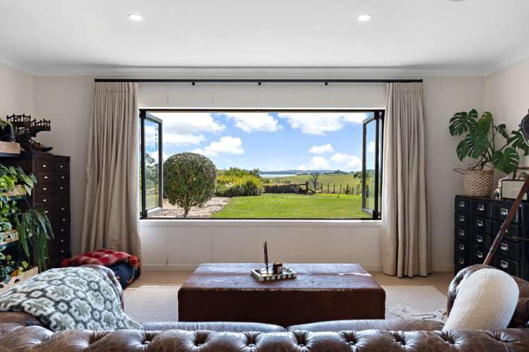 78 Okura River Road Okura_11