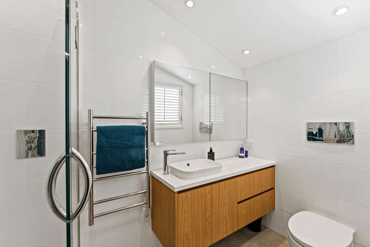 2/16 Marama Street Castor Bay_17