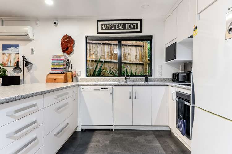 34b Aberfoyle Street Dinsdale_20