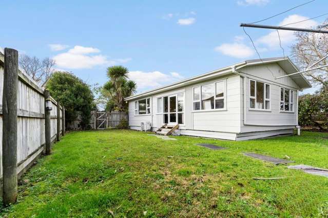 3 Beddy Beauty in Takanini
