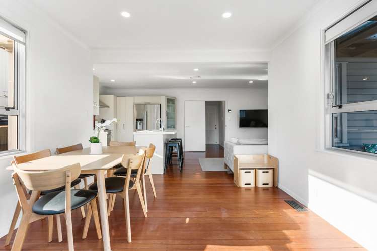 13 Range View Road Mount Albert_8