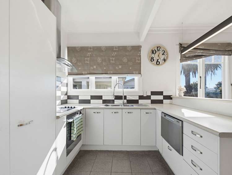 40 Roy Street Papaioea_4