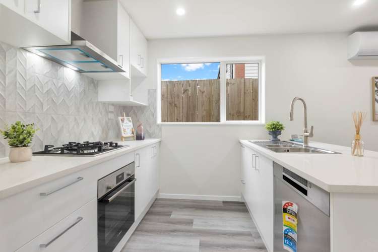 21a Kent Road Manurewa_11