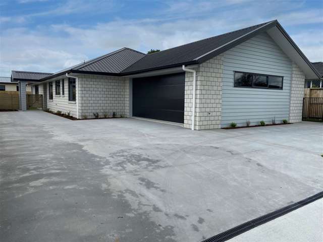 Modern and spacious