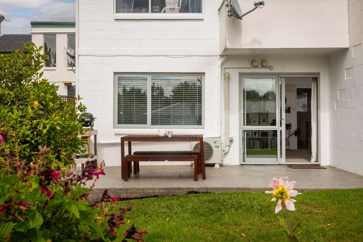 1/21 Finch Street Western Springs_13