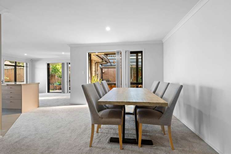 51 Sunningdale Street Wattle Downs_16