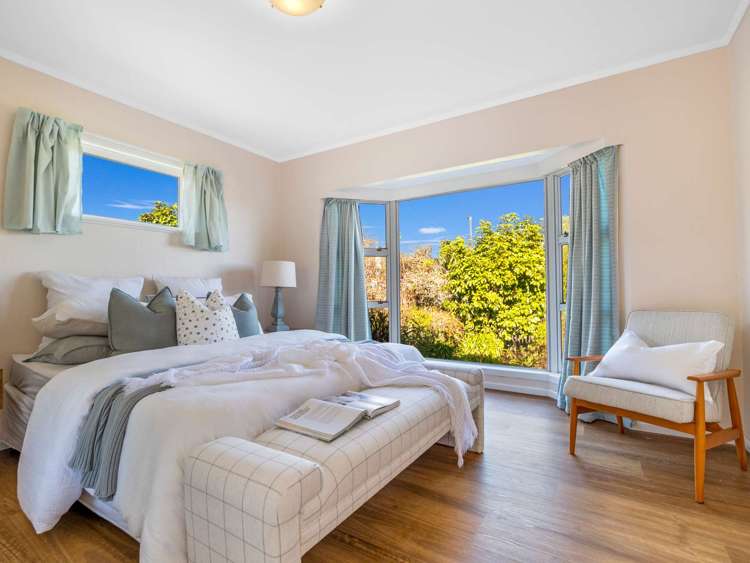 44 Basley Road Owhata_12