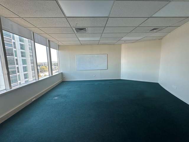 20 Amersham Way City Centre_2