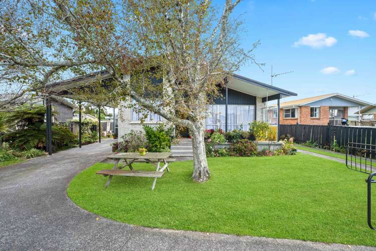 13 Marion Place Deanwell_14