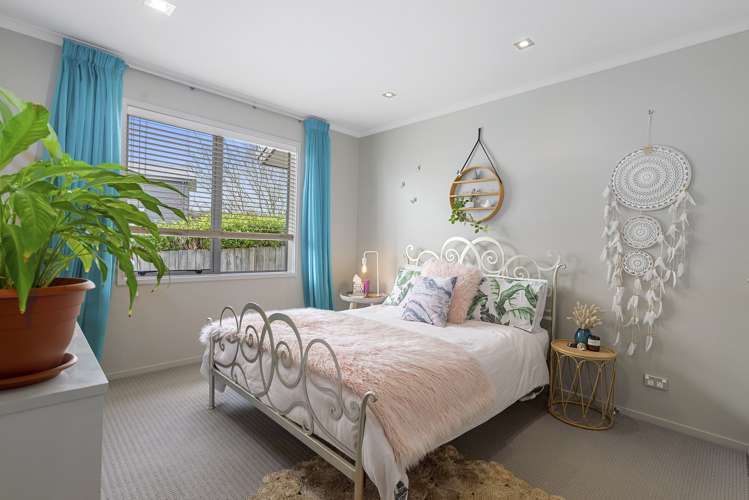 8 Stafford Rise Owhata_14