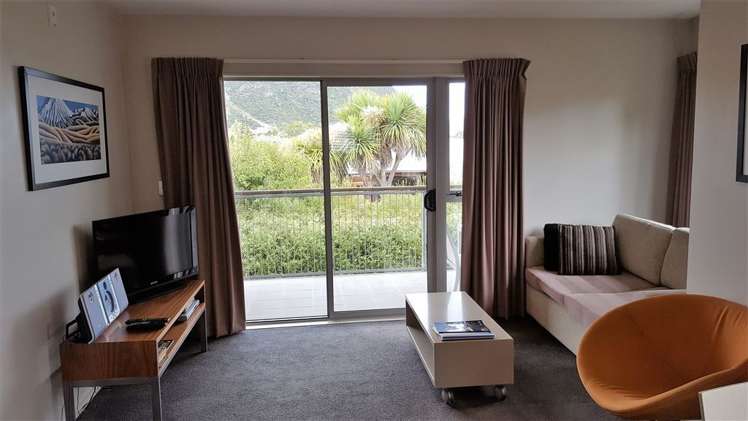 18/13 Plantation Road Wanaka_3