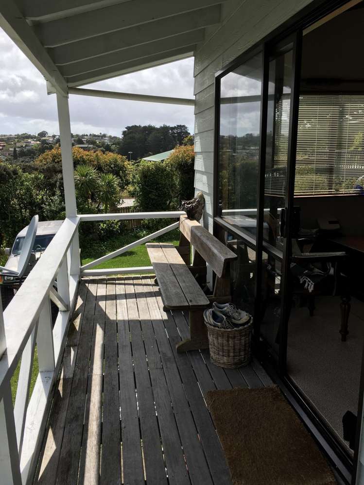 29 Kauri Road Stanmore Bay_11