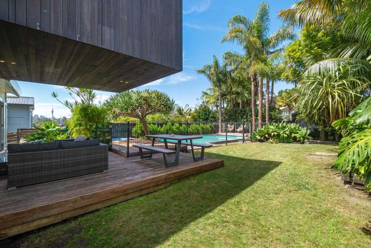 72 West End Road Westmere_35