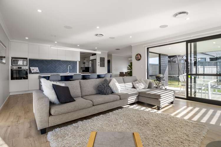 57 Lisle Farm Drive Pukekohe_6