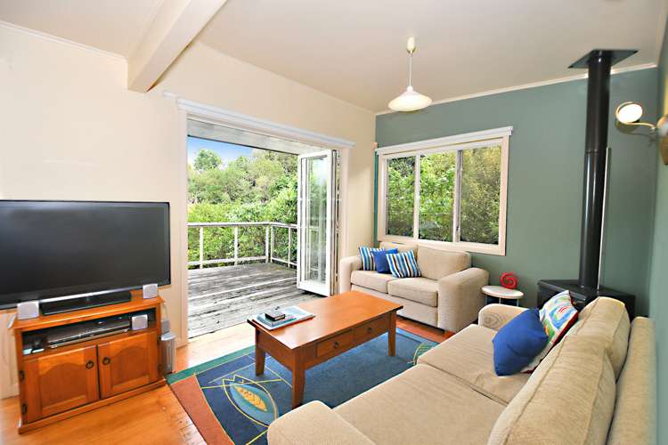 14 Hillside Crescent Leigh_12