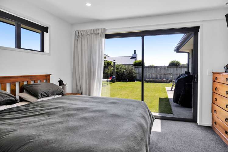 35 County Drive Hawera_14