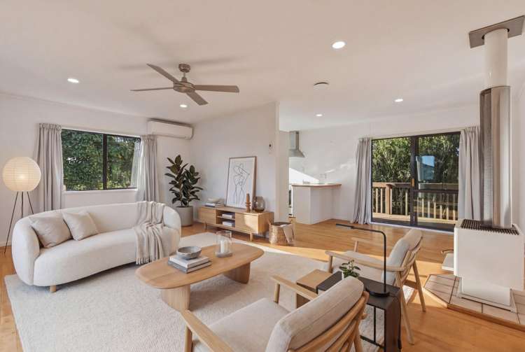 25 Lucerne Place Welcome Bay_2