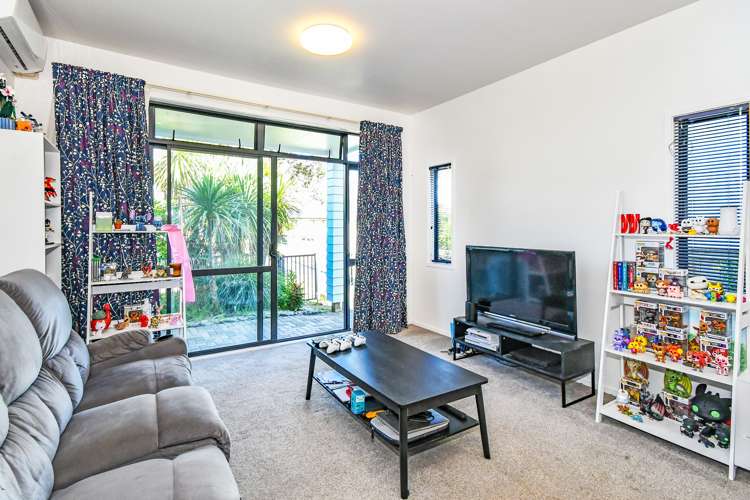 69/2 Armoy Drive East Tamaki_3