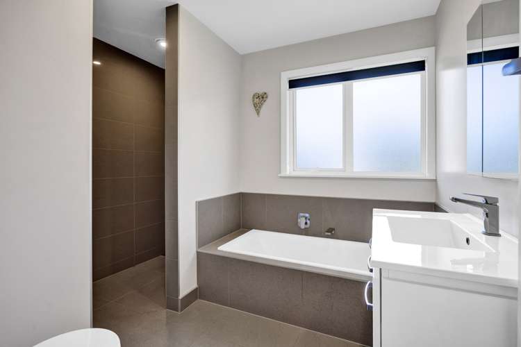 7 Pukatea Street Inglewood_11