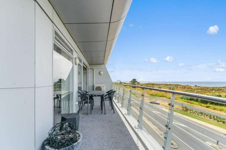 9/898-900 Papamoa Beach Road 1131_16