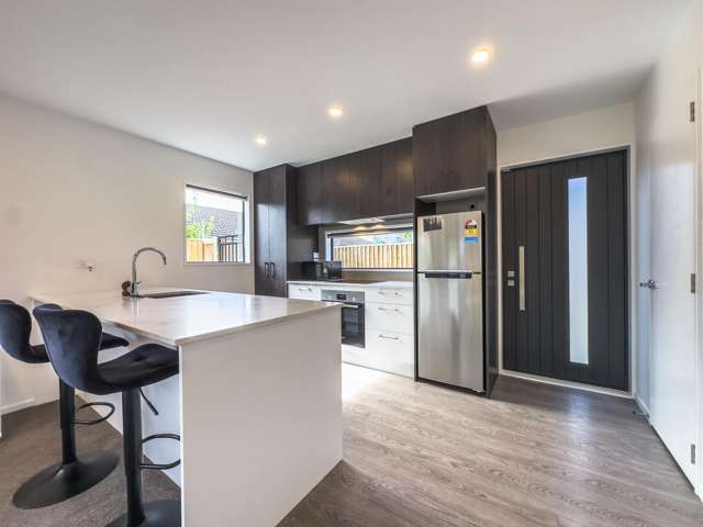 6/17 Frederick Street Waltham_2