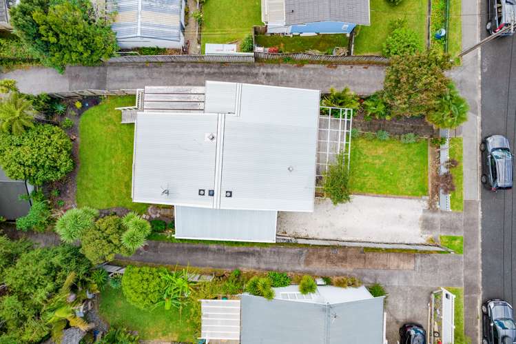 1/10 Cresta Avenue Beach Haven_28