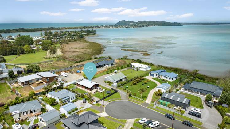 30 Sandleigh Drive Athenree_16