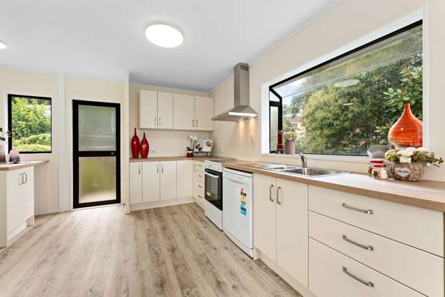 2/16 Kupari Place Totara Vale_4