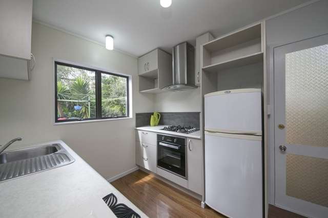 2/177 Blockhouse Bay Road Avondale_4