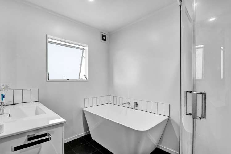 52 Murray Avenue Hawera_18